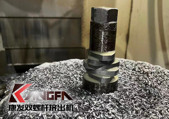 康發(fā)四大關(guān)鍵技術(shù)于一體綜合優(yōu)勢(shì)!現(xiàn)代化制造平臺(tái)、關(guān)鍵零部件制造技術(shù)自我把控!提供雙螺桿擠出機(jī)及成套裝置交鑰匙工程!